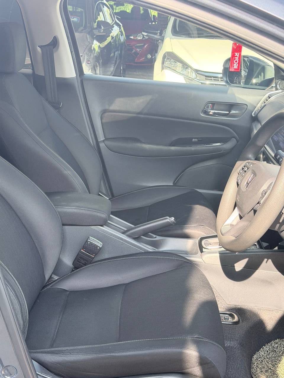 Honda City 1.5 E 2023 11