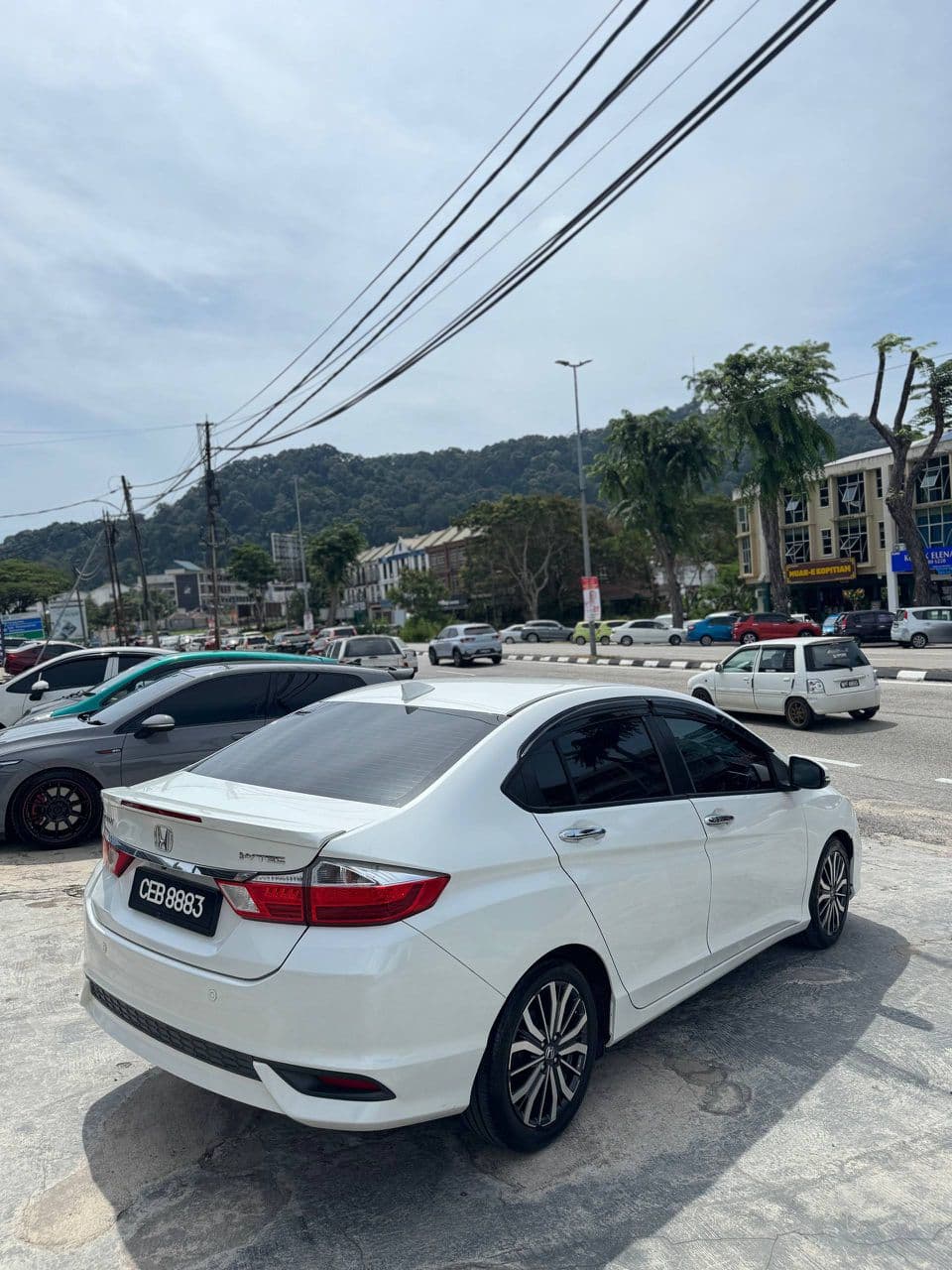 HONDA CITY 1.5 V 2018 4