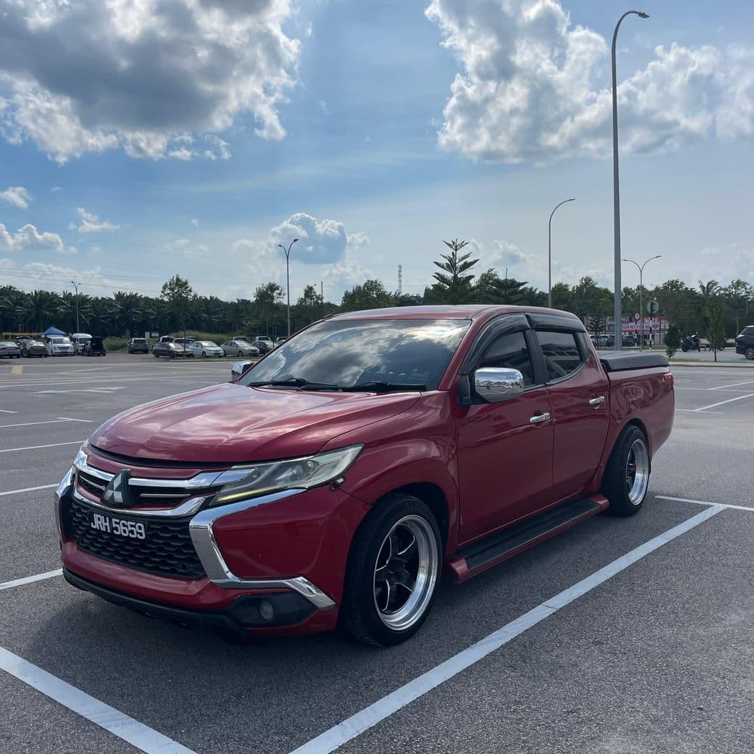 MITSUBISHI TRITON QUEST 4X2 2015