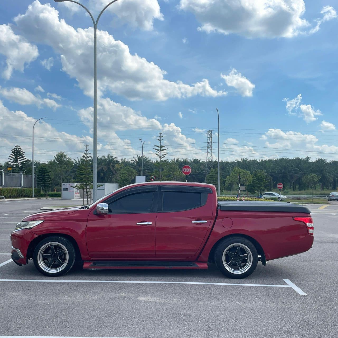 MITSUBISHI TRITON QUEST 4X2 2015 5