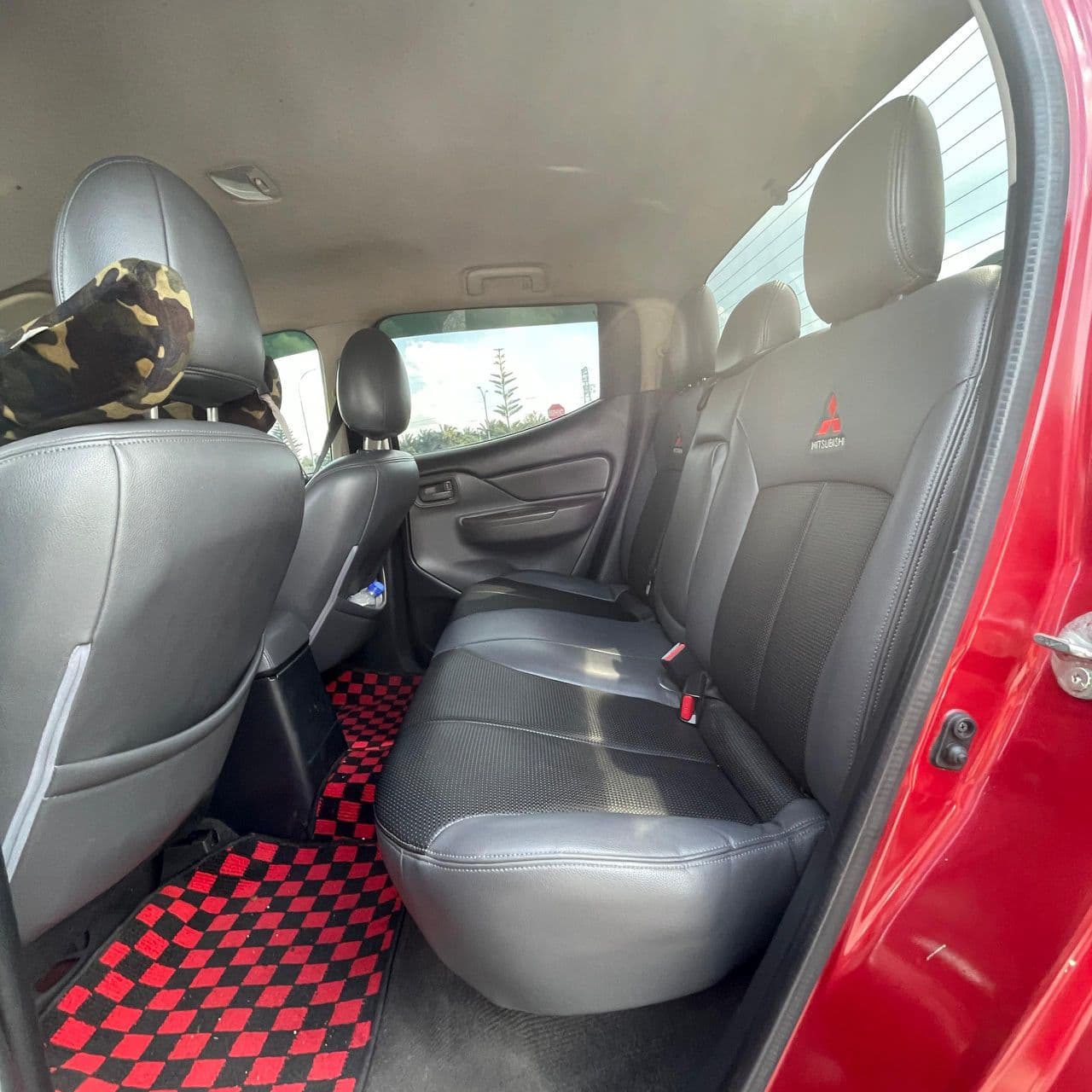 MITSUBISHI TRITON QUEST 4X2 2015 12