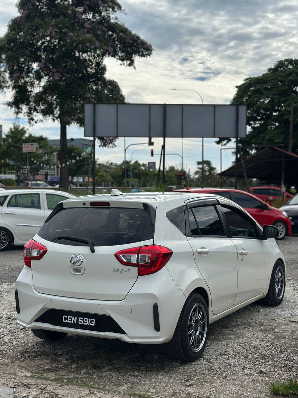 PERODUA MYVI 1.3 G 2022 5