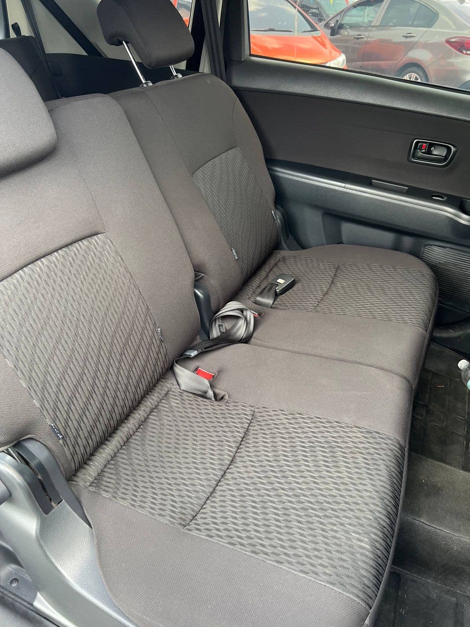 Perodua Alza 1.5 EZ 2021 7
