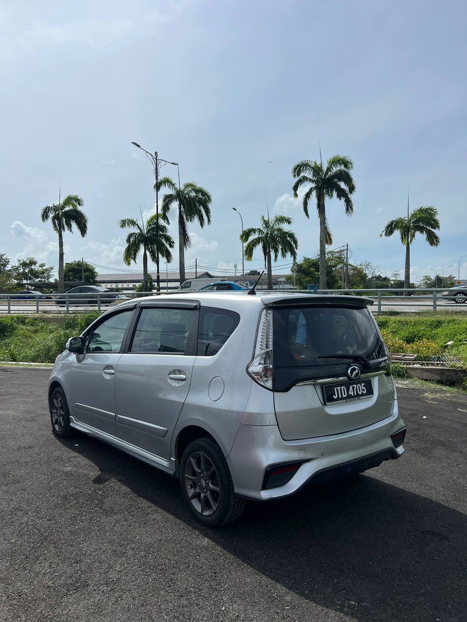 Perodua Alza 1.5 SE 2017 4