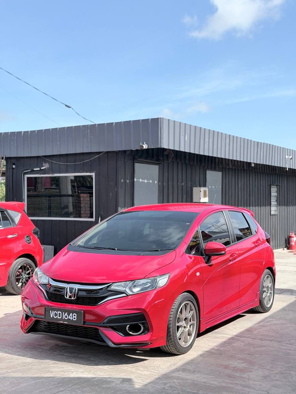 Honda Jazz 1.5 E / Bodykit Flrs 2018 3